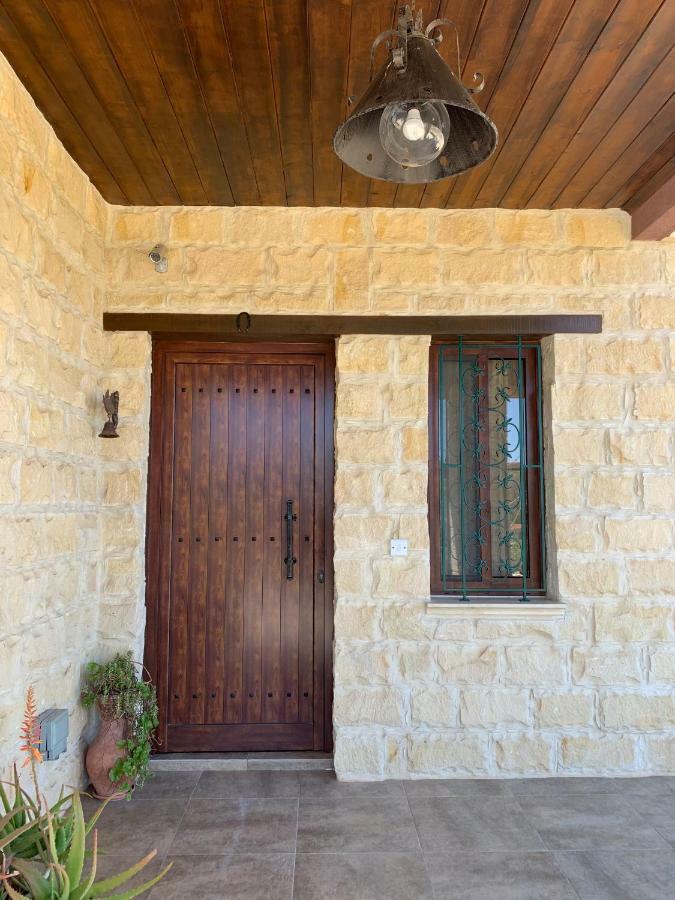 Lofou Traditional House Buitenkant foto